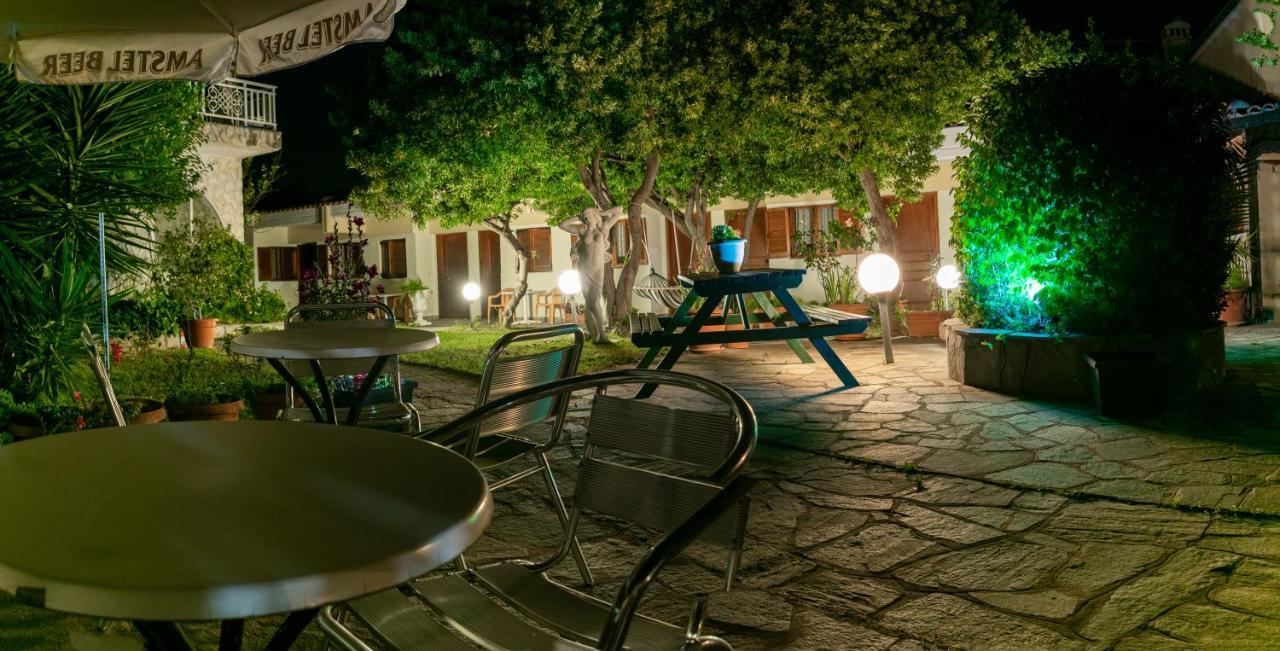 Hotel Sarikas Políhrono Kültér fotó